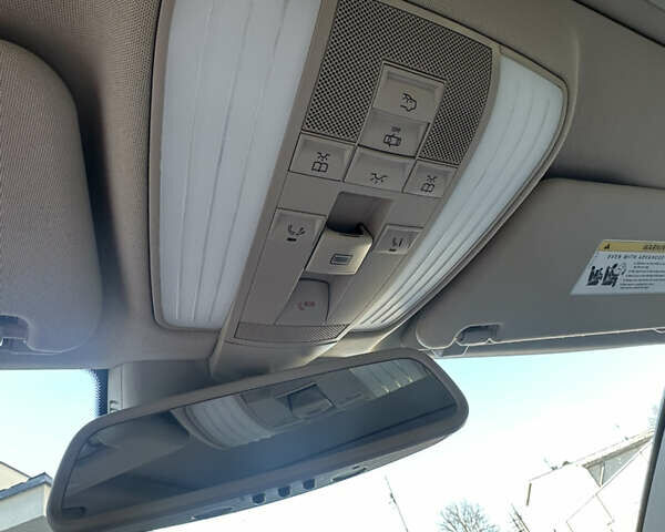 Білий Мерседес Е-Клас, об'ємом двигуна 3.5 л та пробігом 151 тис. км за 15700 $, фото 29 на Automoto.ua