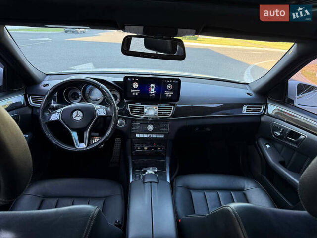 Белый Мерседес Е-Класс, объемом двигателя 2.2 л и пробегом 126 тыс. км за 21500 $, фото 31 на Automoto.ua