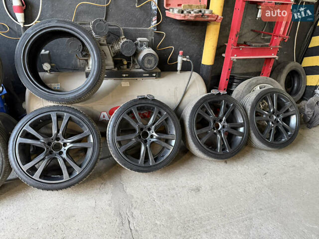 Белый Мерседес Е-Класс, объемом двигателя 2.2 л и пробегом 130 тыс. км за 20000 $, фото 72 на Automoto.ua