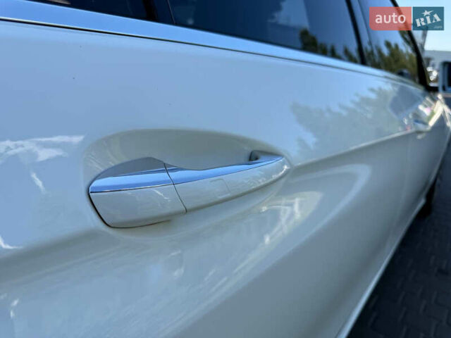Белый Мерседес Е-Класс, объемом двигателя 2.2 л и пробегом 126 тыс. км за 21500 $, фото 43 на Automoto.ua