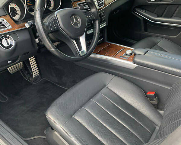 Білий Мерседес Е-Клас, об'ємом двигуна 3 л та пробігом 120 тис. км за 20500 $, фото 10 на Automoto.ua