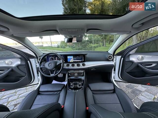 Белый Мерседес Е-Класс, объемом двигателя 1.95 л и пробегом 170 тыс. км за 30999 $, фото 83 на Automoto.ua