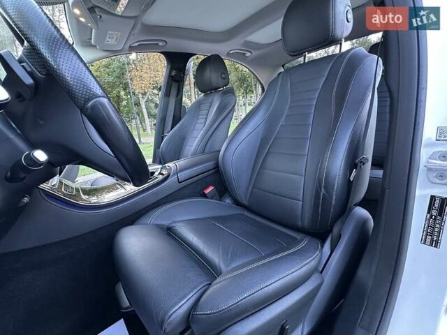 Белый Мерседес Е-Класс, объемом двигателя 1.95 л и пробегом 170 тыс. км за 30999 $, фото 73 на Automoto.ua