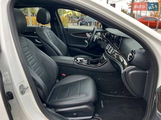 Білий Мерседес Е-Клас, об'ємом двигуна 3 л та пробігом 86 тис. км за 32490 $, фото 12 на Automoto.ua