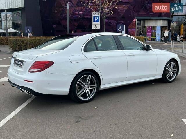 Білий Мерседес Е-Клас, об'ємом двигуна 3 л та пробігом 86 тис. км за 35990 $, фото 6 на Automoto.ua