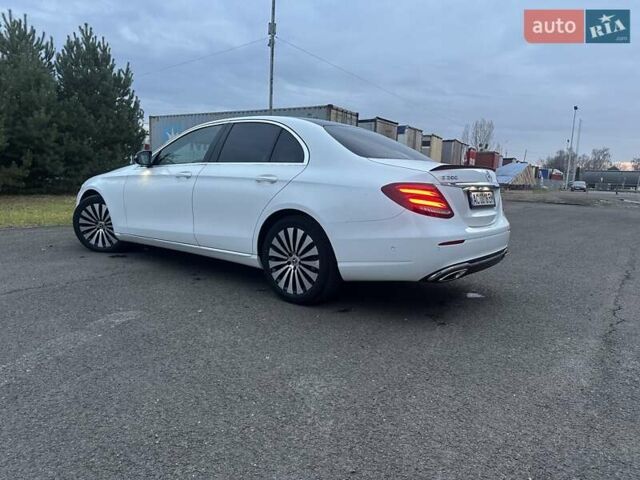 Белый Мерседес Е-Класс, объемом двигателя 1.99 л и пробегом 162 тыс. км за 27800 $, фото 19 на Automoto.ua