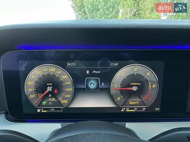 Белый Мерседес Е-Класс, объемом двигателя 1.95 л и пробегом 170 тыс. км за 30999 $, фото 125 на Automoto.ua