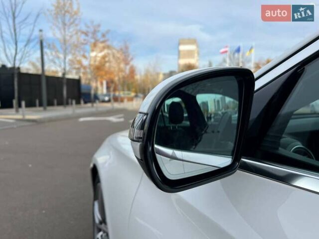 Білий Мерседес Е-Клас, об'ємом двигуна 3 л та пробігом 86 тис. км за 35990 $, фото 8 на Automoto.ua