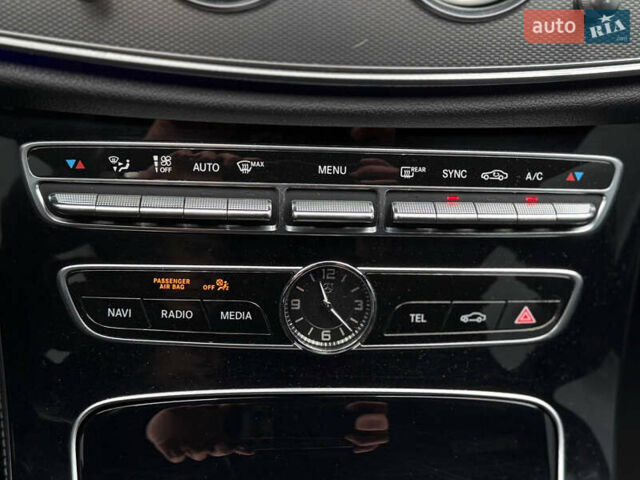 Білий Мерседес Е-Клас, об'ємом двигуна 1.95 л та пробігом 124 тис. км за 27000 $, фото 20 на Automoto.ua