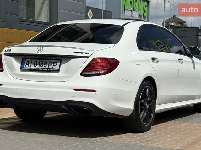 Белый Мерседес Е-Класс, объемом двигателя 1.99 л и пробегом 99 тыс. км за 29700 $, фото 18 на Automoto.ua