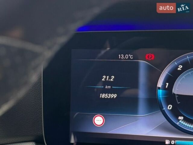 Белый Мерседес Е-Класс, объемом двигателя 1.95 л и пробегом 185 тыс. км за 30000 $, фото 21 на Automoto.ua