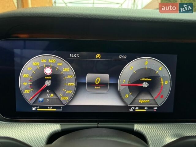 Белый Мерседес Е-Класс, объемом двигателя 1.95 л и пробегом 185 тыс. км за 30000 $, фото 18 на Automoto.ua