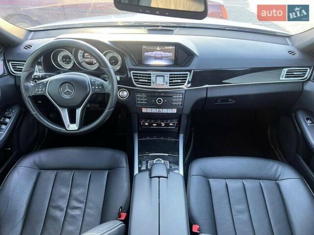 Белый Мерседес Е-Класс, объемом двигателя 2.14 л и пробегом 219 тыс. км за 19400 $, фото 45 на Automoto.ua