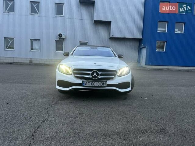 Белый Мерседес Е-Класс, объемом двигателя 1.99 л и пробегом 162 тыс. км за 27800 $, фото 11 на Automoto.ua