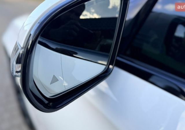 Белый Мерседес Е-Класс, объемом двигателя 1.95 л и пробегом 197 тыс. км за 27900 $, фото 19 на Automoto.ua