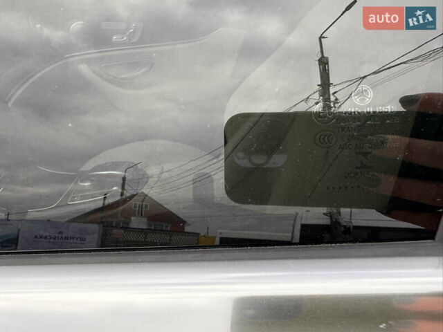 Білий Мерседес Е-Клас, об'ємом двигуна 1.99 л та пробігом 141 тис. км за 26950 $, фото 22 на Automoto.ua