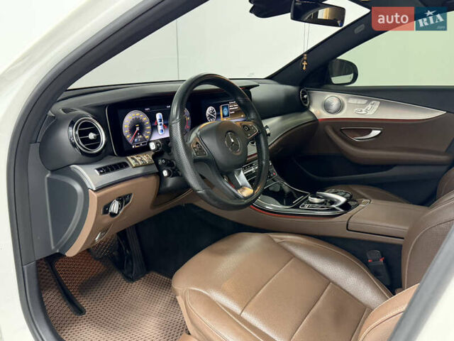 Білий Мерседес Е-Клас, об'ємом двигуна 3 л та пробігом 188 тис. км за 31500 $, фото 18 на Automoto.ua