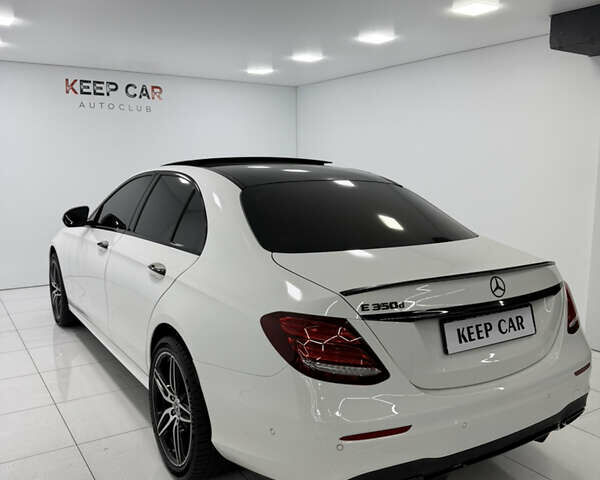 Білий Мерседес Е-Клас, об'ємом двигуна 3 л та пробігом 188 тис. км за 31500 $, фото 31 на Automoto.ua