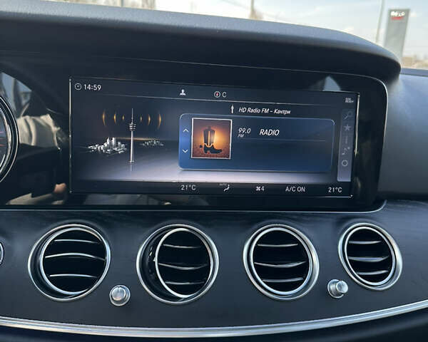 Белый Мерседес Е-Класс, объемом двигателя 2 л и пробегом 94 тыс. км за 34999 $, фото 15 на Automoto.ua