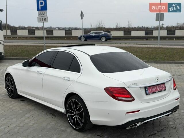 Білий Мерседес Е-Клас, об'ємом двигуна 1.99 л та пробігом 135 тис. км за 24000 $, фото 5 на Automoto.ua