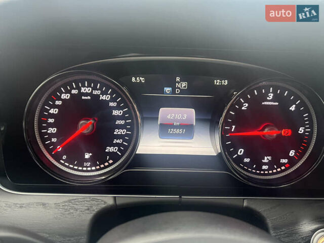 Белый Мерседес Е-Класс, объемом двигателя 1.95 л и пробегом 125 тыс. км за 28500 $, фото 16 на Automoto.ua