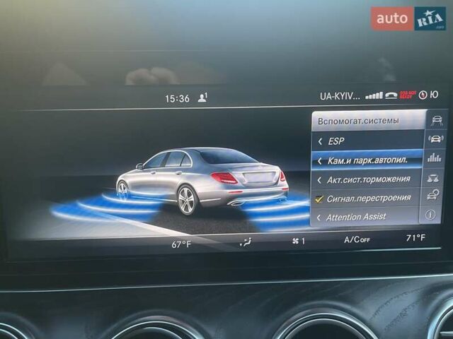 Білий Мерседес Е-Клас, об'ємом двигуна 1.99 л та пробігом 74 тис. км за 30000 $, фото 30 на Automoto.ua