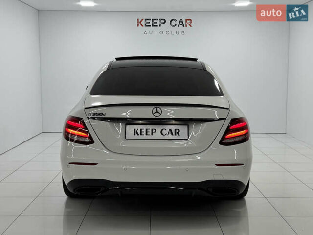 Білий Мерседес Е-Клас, об'ємом двигуна 3 л та пробігом 188 тис. км за 31500 $, фото 10 на Automoto.ua