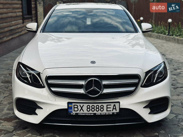 Белый Мерседес Е-Класс, объемом двигателя 2 л и пробегом 52 тыс. км за 33000 $, фото 1 на Automoto.ua