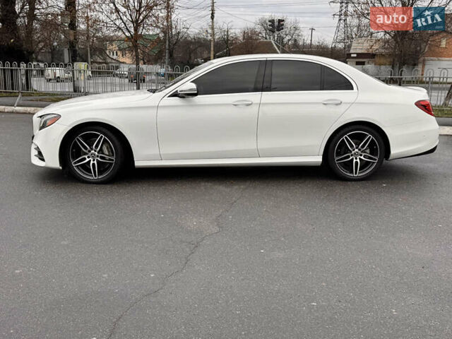 Білий Мерседес Е-Клас, об'ємом двигуна 1.99 л та пробігом 141 тис. км за 26950 $, фото 9 на Automoto.ua