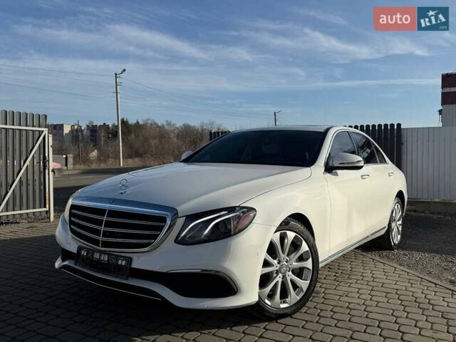 Белый Мерседес Е-Класс, объемом двигателя 2 л и пробегом 85 тыс. км за 22500 $, фото 1 на Automoto.ua