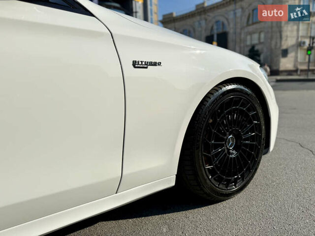 Мерседес Е-Класс 2017 в Харькове на Automoto.ua Белый Мерседес Е-Класс, объемом двигателя 3 л и пробегом 108 тыс. км за 37000 $, фото 8 на Automoto.ua