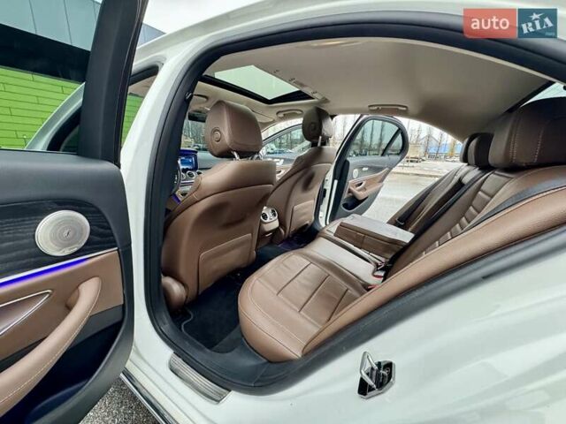 Білий Мерседес Е-Клас, об'ємом двигуна 1.95 л та пробігом 99 тис. км за 31900 $, фото 36 на Automoto.ua