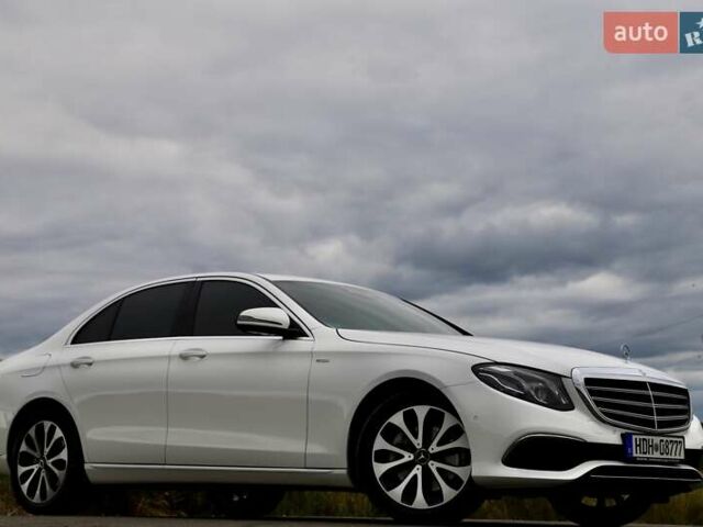 Білий Мерседес Е-Клас, об'ємом двигуна 2 л та пробігом 107 тис. км за 26900 $, фото 23 на Automoto.ua