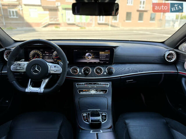 Мерседес Е-Класс 2017 в Харькове на Automoto.ua Белый Мерседес Е-Класс, объемом двигателя 3 л и пробегом 108 тыс. км за 37000 $, фото 14 на Automoto.ua