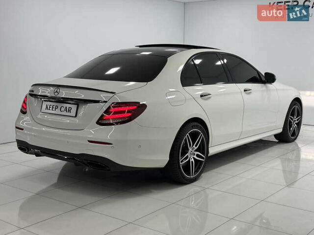 Білий Мерседес Е-Клас, об'ємом двигуна 3 л та пробігом 188 тис. км за 31500 $, фото 9 на Automoto.ua