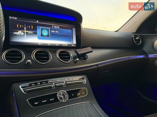 Белый Мерседес Е-Класс, объемом двигателя 1.95 л и пробегом 129 тыс. км за 32999 $, фото 55 на Automoto.ua