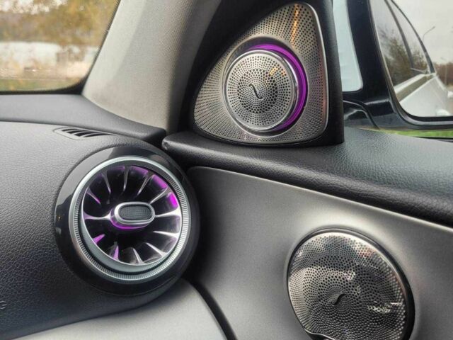 Белый Мерседес Е-Класс, объемом двигателя 2 л и пробегом 240 тыс. км за 19999 $, фото 18 на Automoto.ua