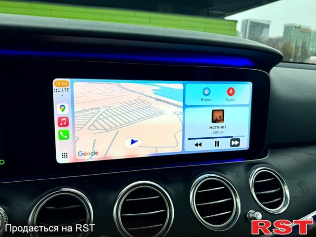 Белый Мерседес Е-Класс, объемом двигателя 2 л и пробегом 99 тыс. км за 31900 $, фото 11 на Automoto.ua