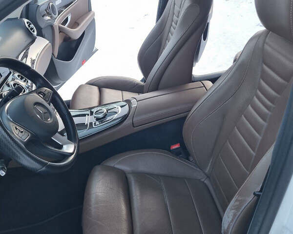 Білий Мерседес Е-Клас, об'ємом двигуна 2 л та пробігом 100 тис. км за 30000 $, фото 7 на Automoto.ua