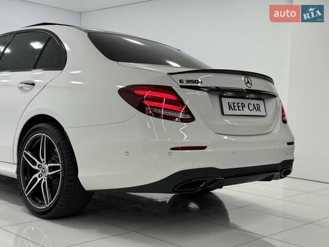 Білий Мерседес Е-Клас, об'ємом двигуна 3 л та пробігом 188 тис. км за 31500 $, фото 12 на Automoto.ua