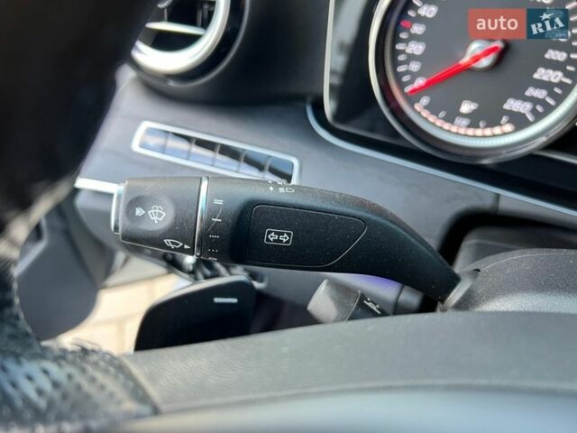 Белый Мерседес Е-Класс, объемом двигателя 2 л и пробегом 126 тыс. км за 26500 $, фото 29 на Automoto.ua