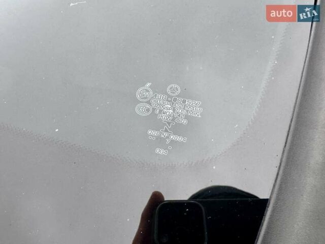 Белый Мерседес Е-Класс, объемом двигателя 1.95 л и пробегом 99 тыс. км за 31900 $, фото 28 на Automoto.ua