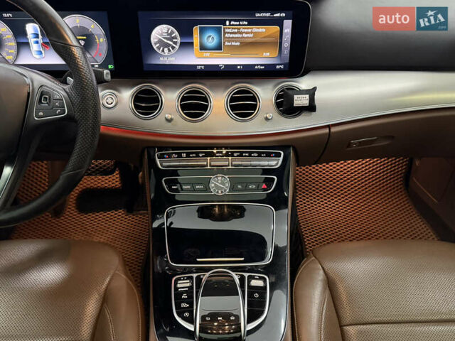 Білий Мерседес Е-Клас, об'ємом двигуна 3 л та пробігом 188 тис. км за 31500 $, фото 19 на Automoto.ua