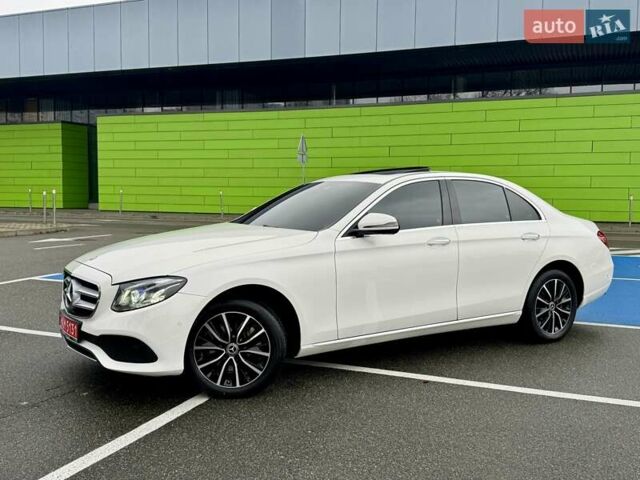 Білий Мерседес Е-Клас, об'ємом двигуна 1.95 л та пробігом 99 тис. км за 31900 $, фото 2 на Automoto.ua
