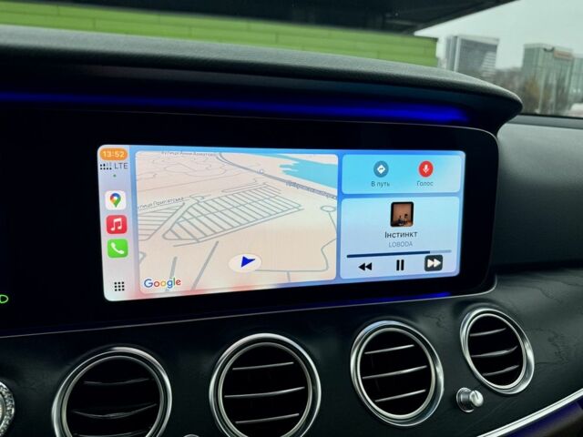 Білий Мерседес Е-Клас, об'ємом двигуна 2 л та пробігом 99 тис. км за 31900 $, фото 19 на Automoto.ua