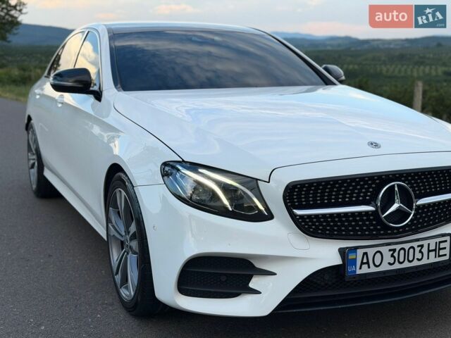 Білий Мерседес Е-Клас, об'ємом двигуна 1.95 л та пробігом 225 тис. км за 25900 $, фото 4 на Automoto.ua