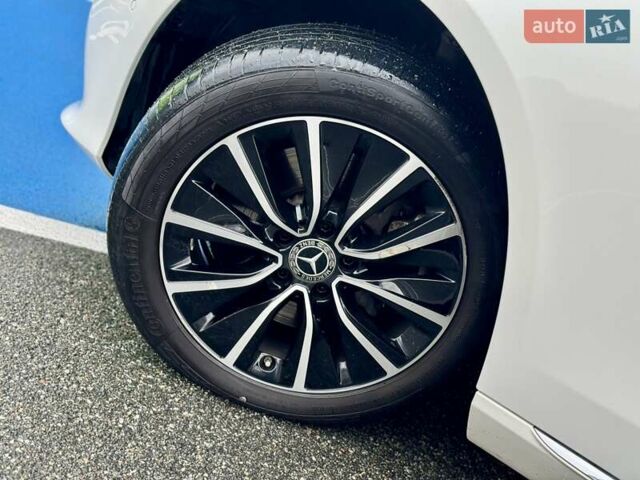 Білий Мерседес Е-Клас, об'ємом двигуна 1.95 л та пробігом 99 тис. км за 31900 $, фото 24 на Automoto.ua