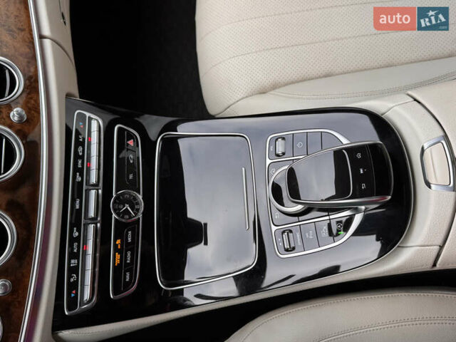 Білий Мерседес Е-Клас, об'ємом двигуна 1.99 л та пробігом 141 тис. км за 26950 $, фото 40 на Automoto.ua