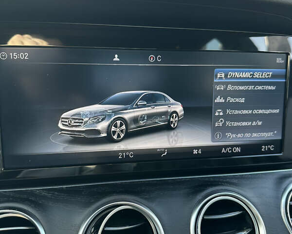 Белый Мерседес Е-Класс, объемом двигателя 2 л и пробегом 94 тыс. км за 34999 $, фото 21 на Automoto.ua