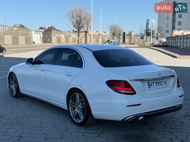 Білий Мерседес Е-Клас, об'ємом двигуна 1.95 л та пробігом 78 тис. км за 29999 $, фото 10 на Automoto.ua